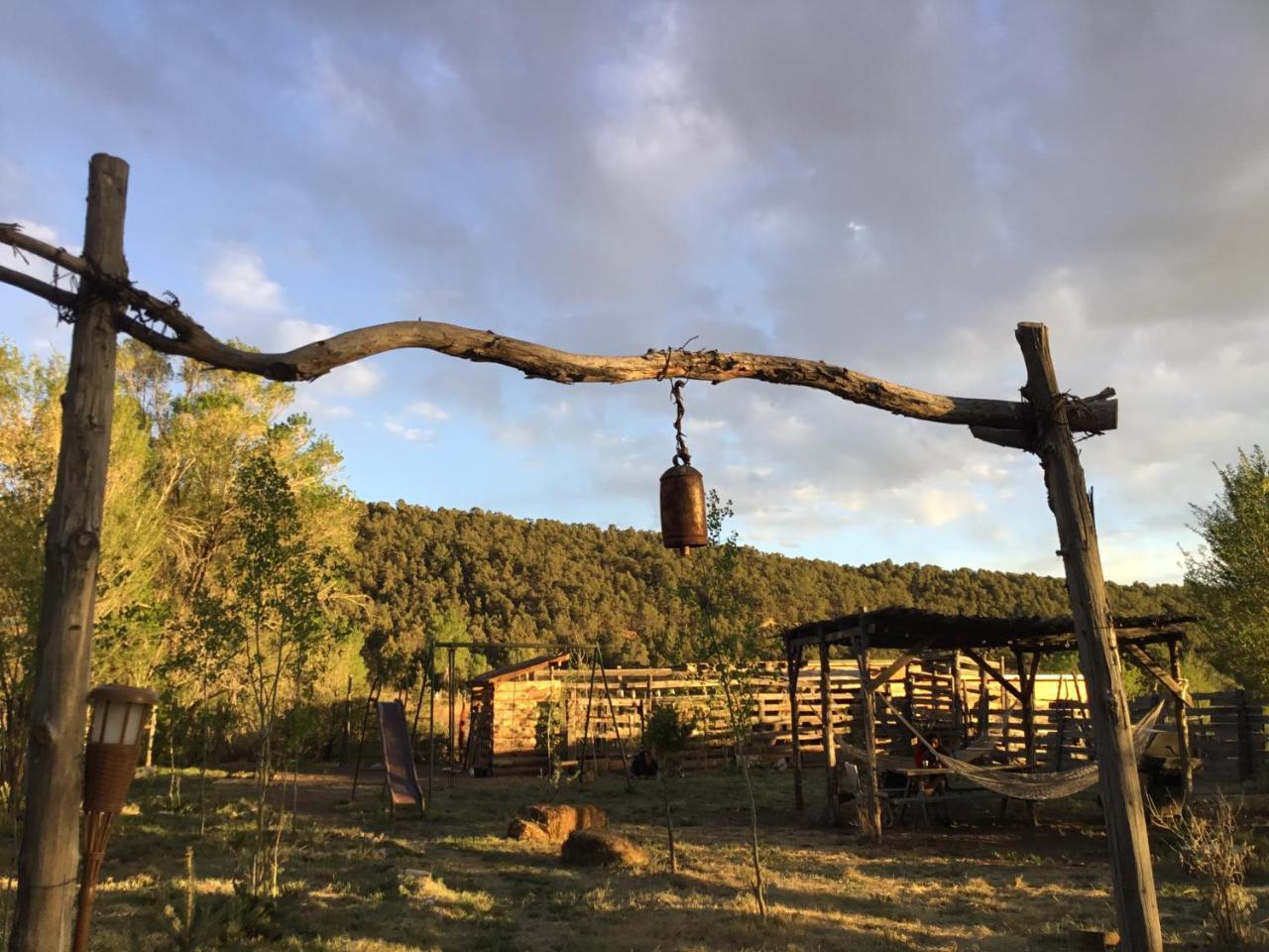 Taos Goji Farm & Eco-Lodge Retreat Arroyo Seco Eksteriør bilde